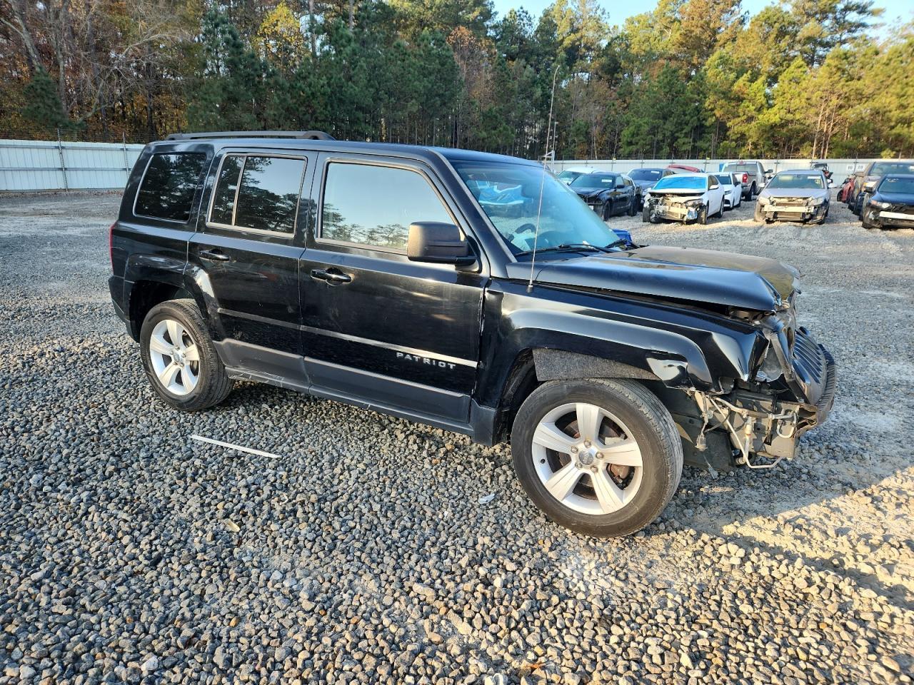 2014 Jeep Patriot Latitude - Фото 4