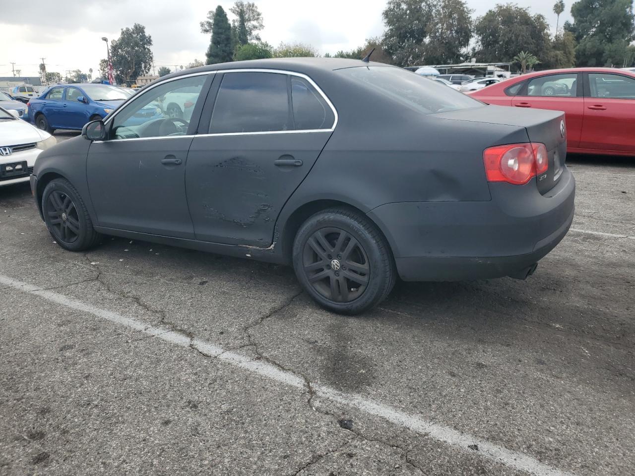 2007 Volkswagen Jetta Wolfsburg - Фото 2