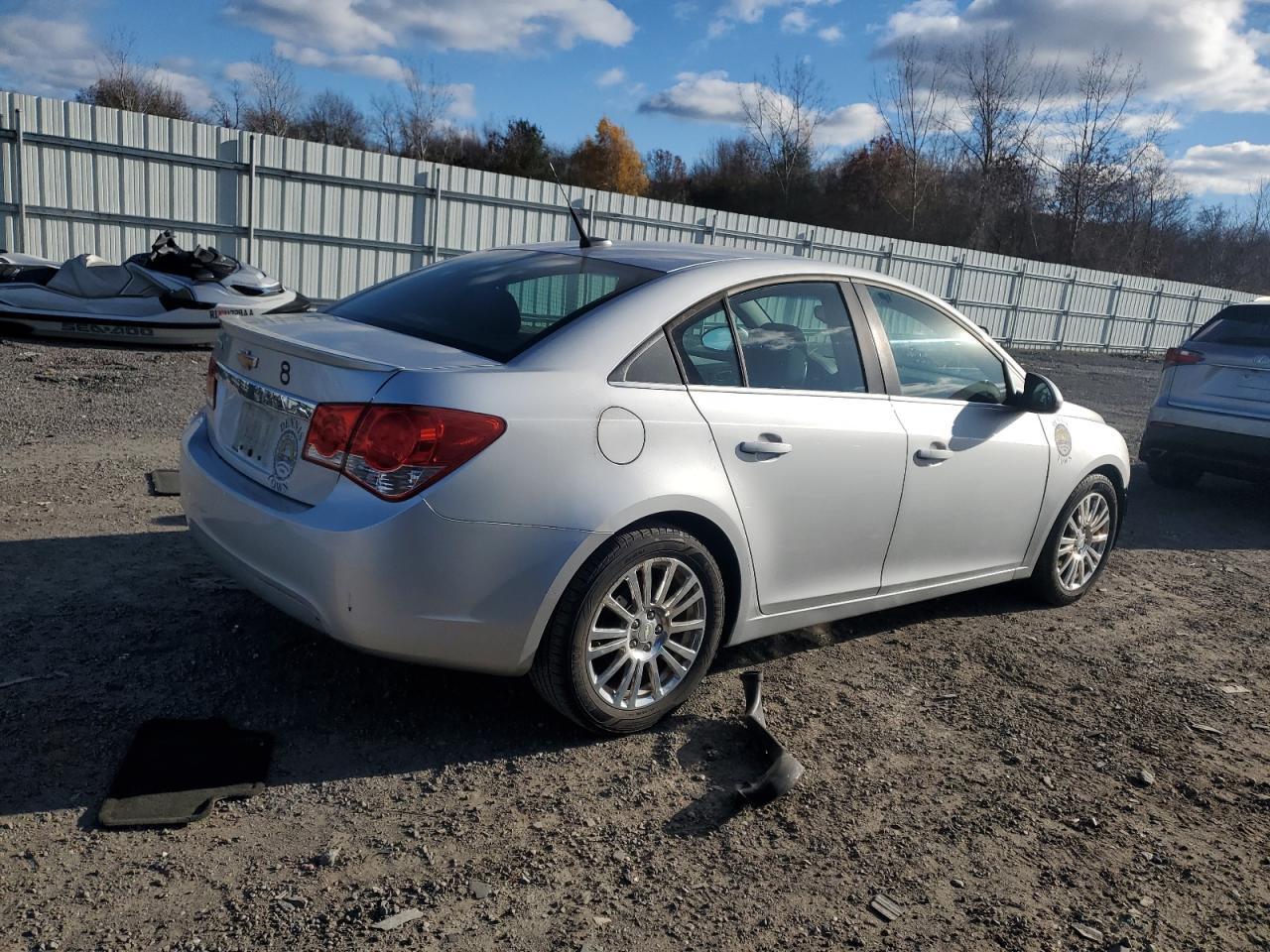 2014 Chevrolet Cruze Eco - Фото 3