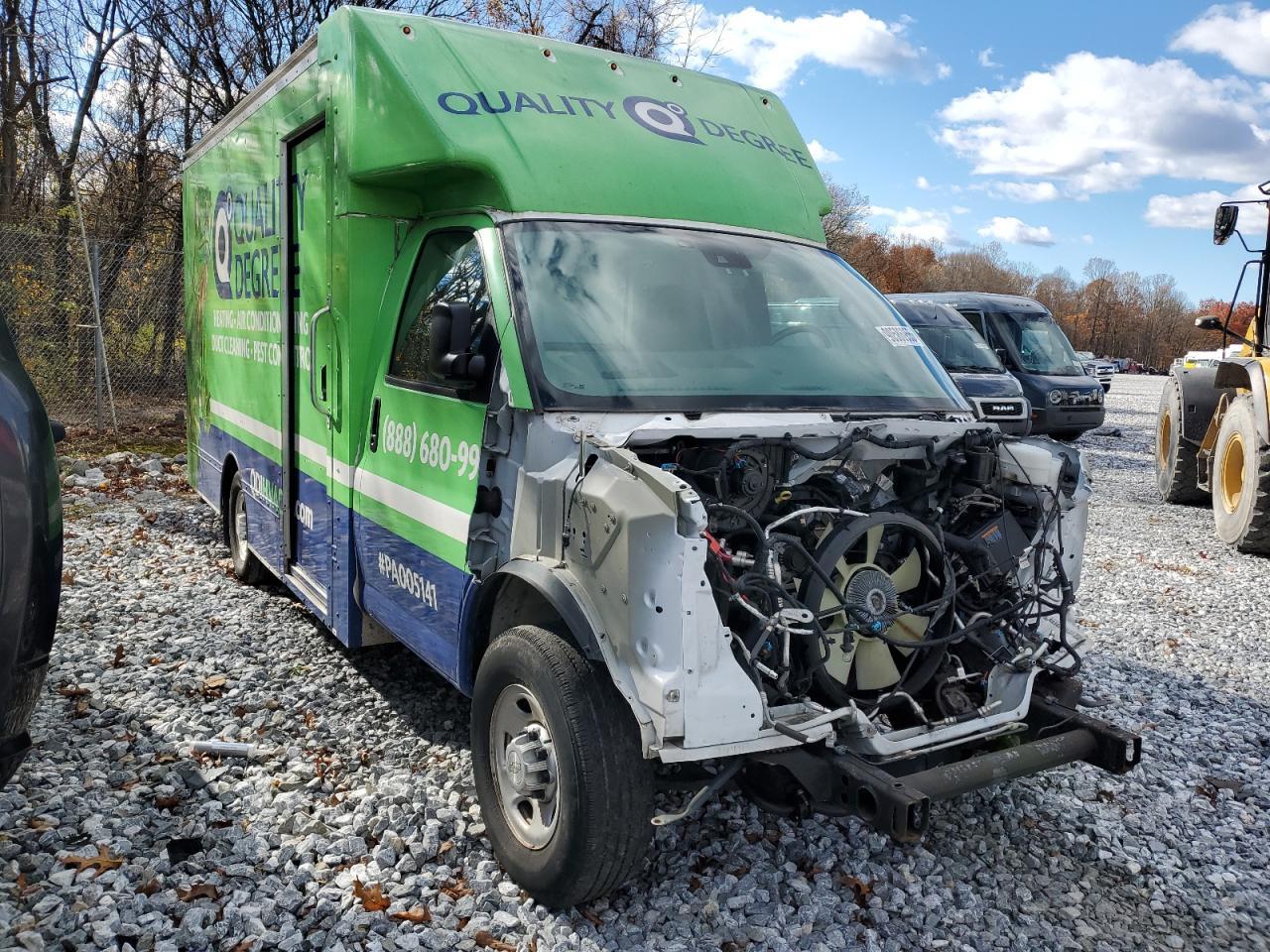 2021 Chevrolet Express G3 Delivery Truck - Фото 4