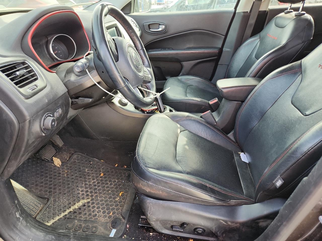 2018 Jeep Compass Trailhawk - Image 7