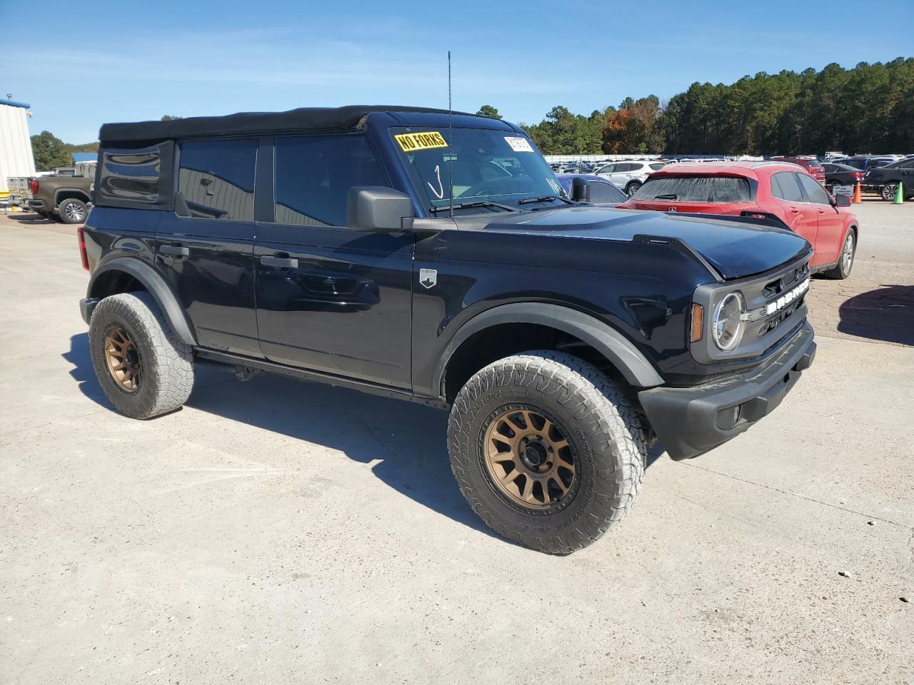 2021 Ford Bronco Base - Image 4