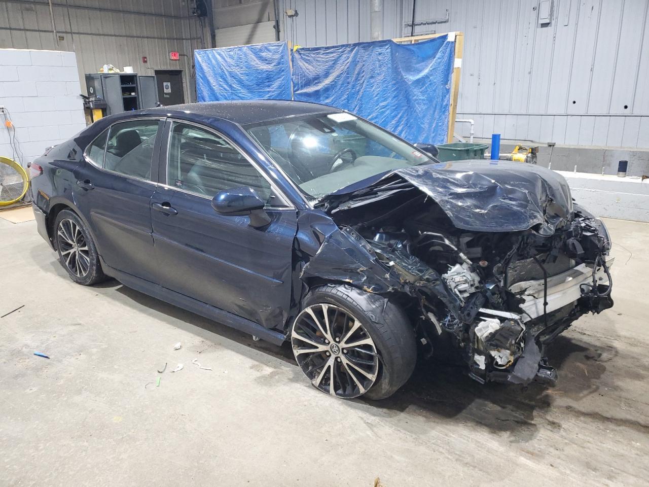 2019 Toyota Camry L - Image 4