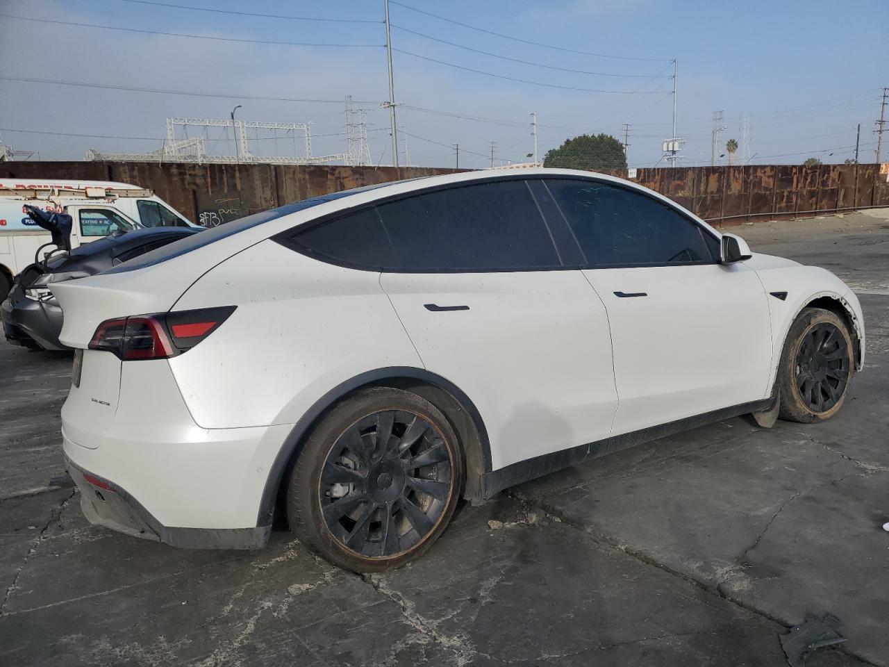2021 Tesla Model Y - Фото 3