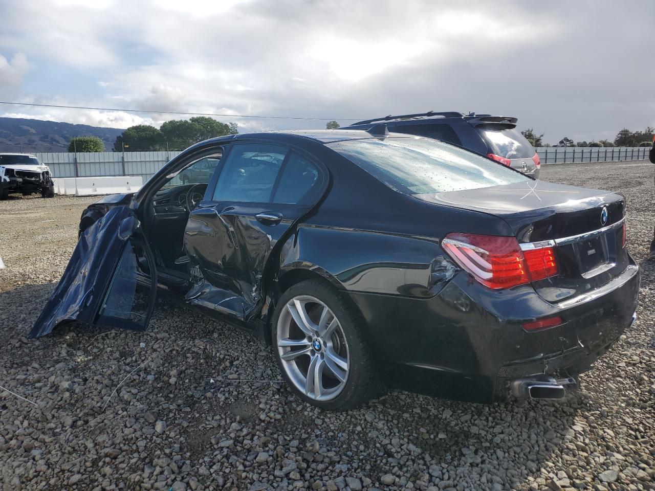 2012 BMW 750 I - Фото 2