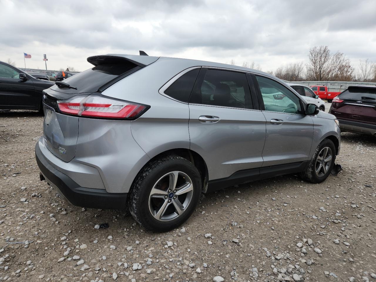 2020 Ford Edge Sel - Фото 3