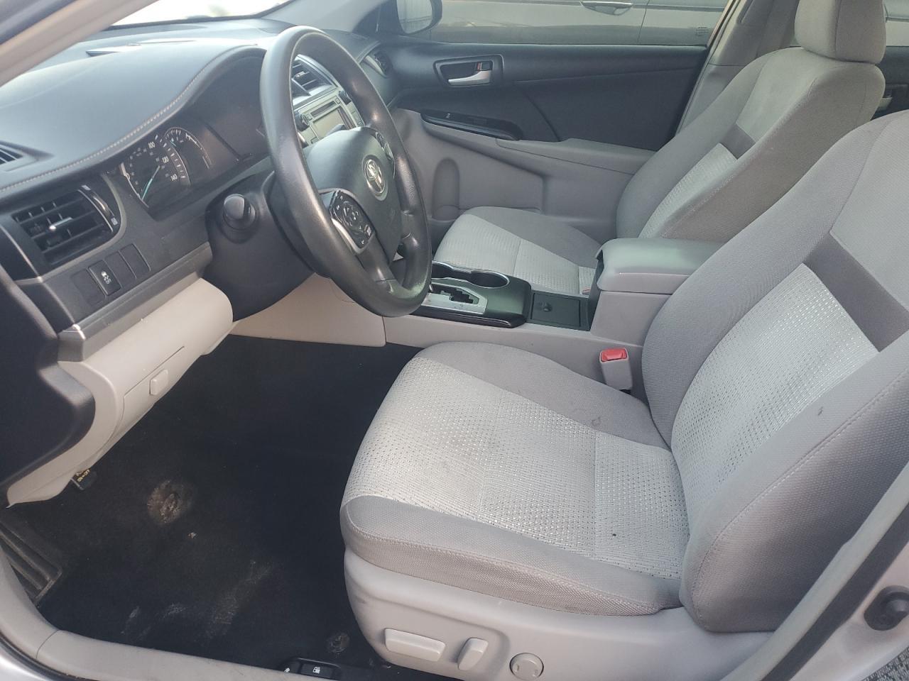 2013 Toyota Camry L - Image 7