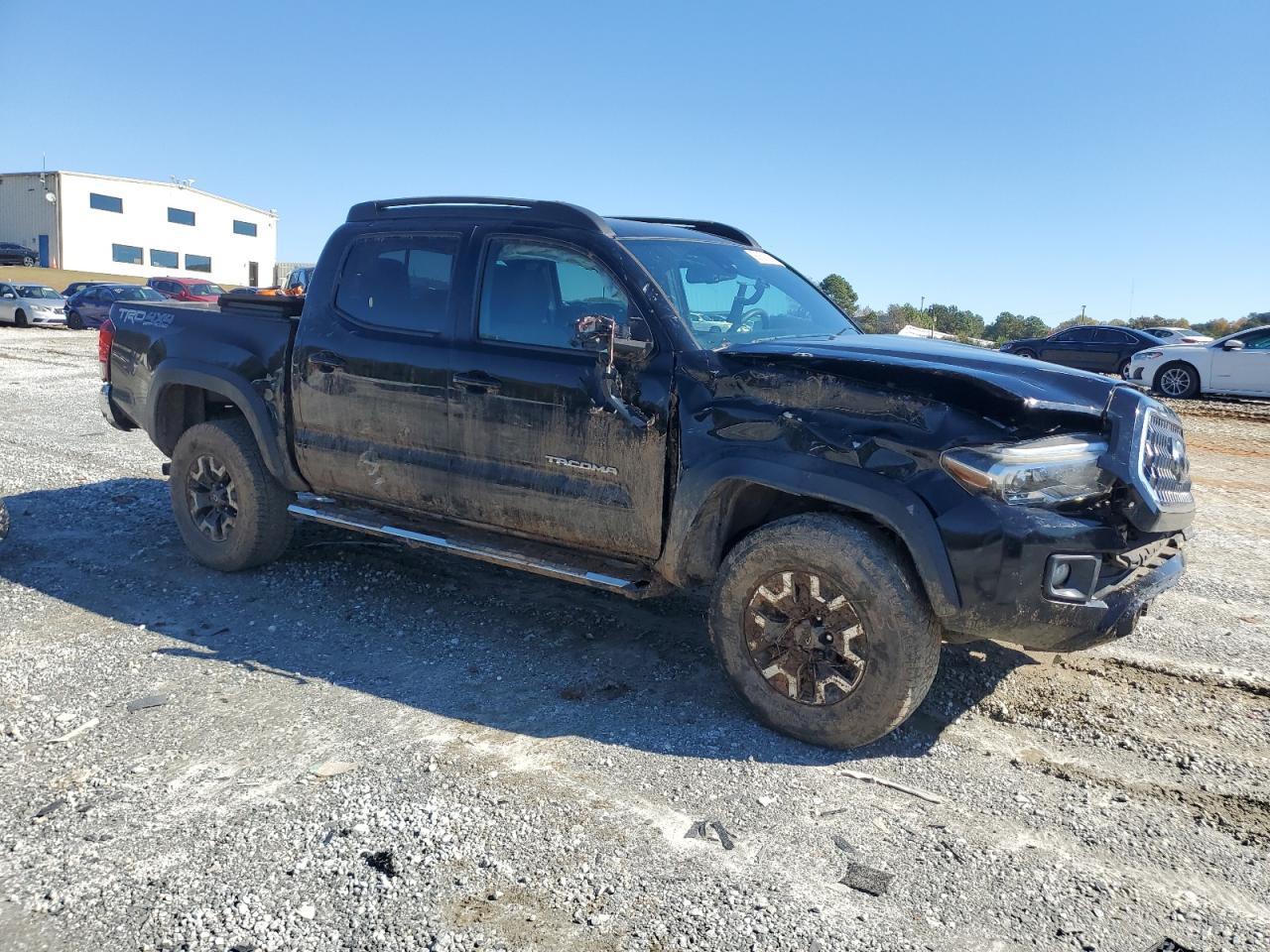 2019 Toyota Tacoma - Image 4