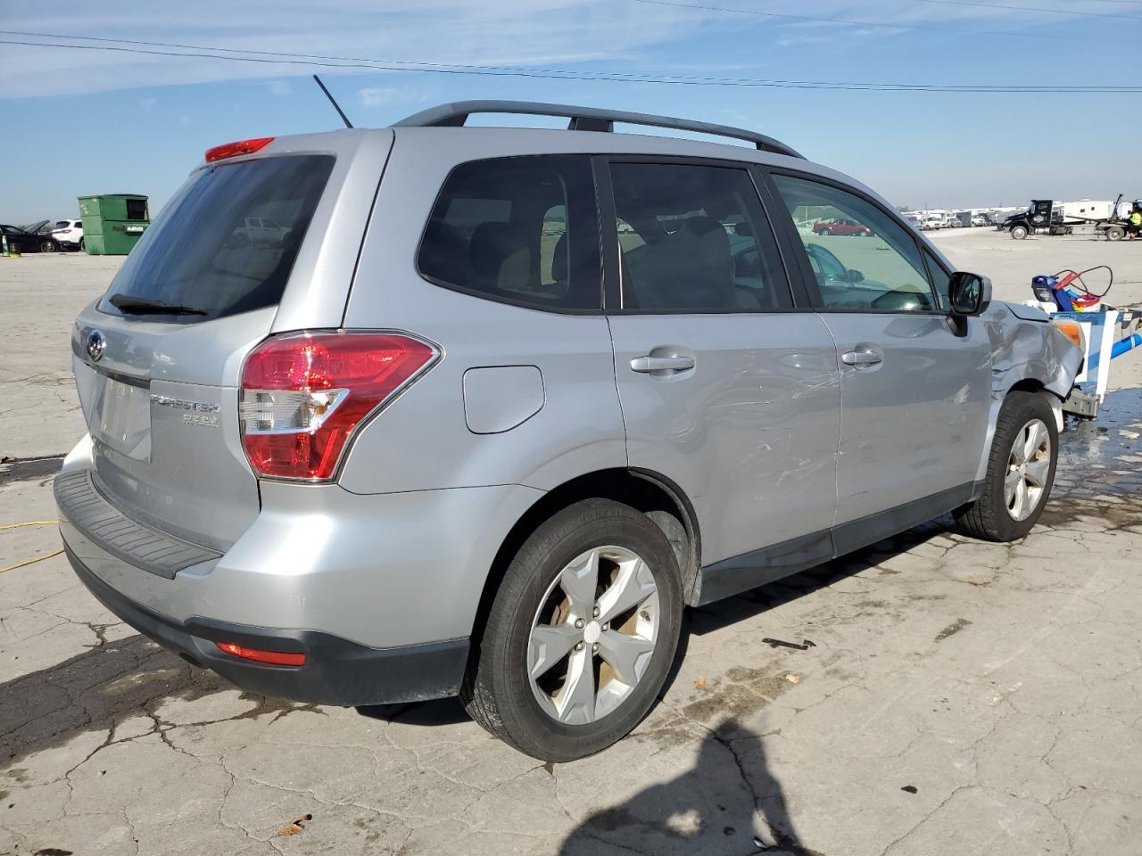 2015 Subaru Forester 2.5I Premium - Image 3