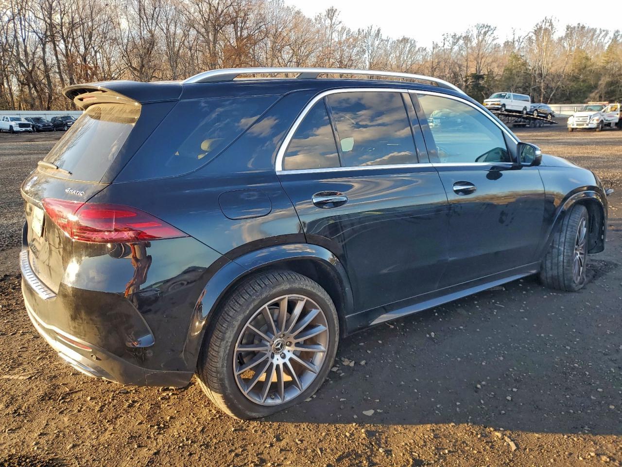 2024 Mercedes-Benz Gle 350 4Matic - Image 3