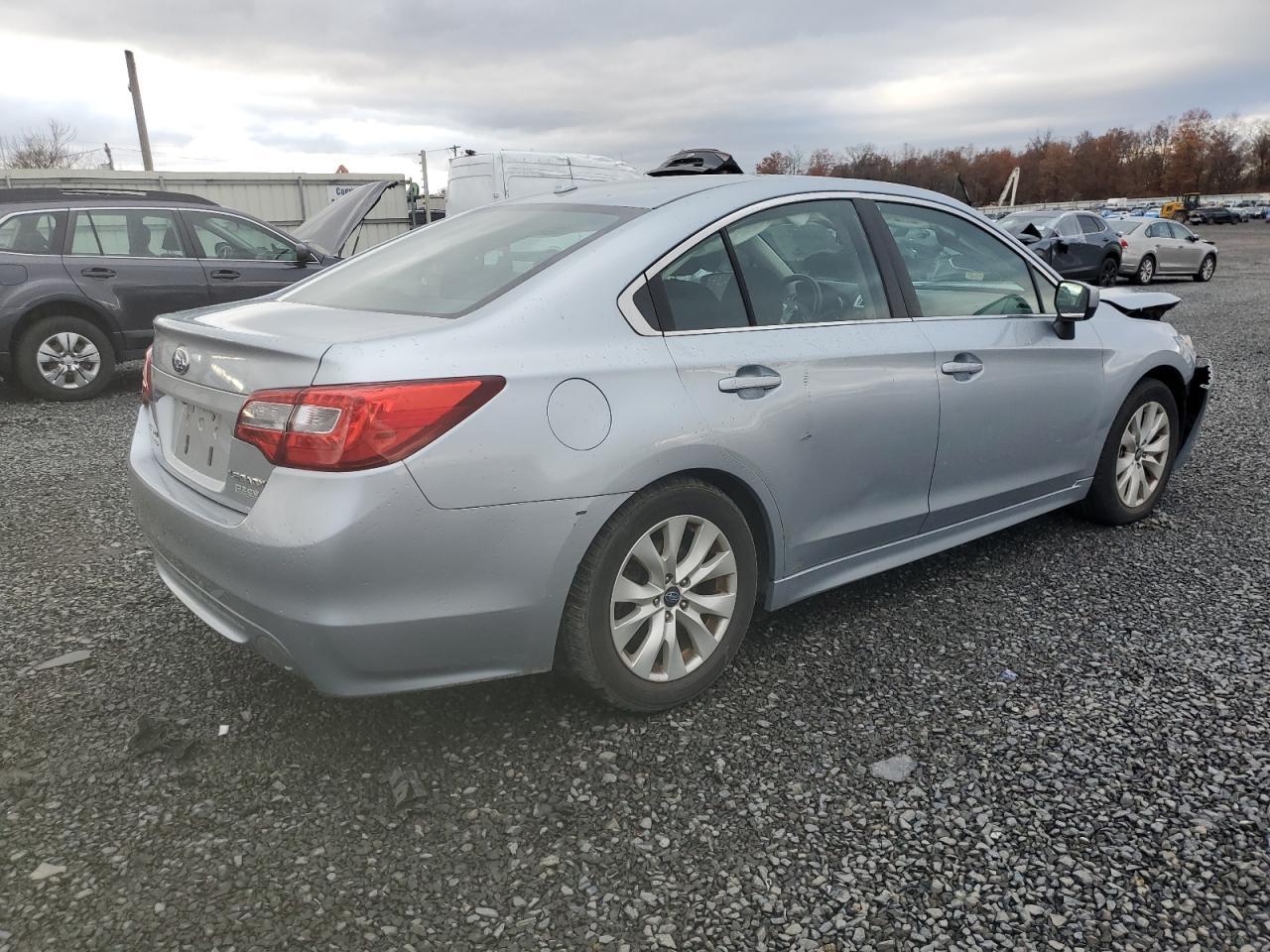 2015 Subaru Legacy 2.5I Premium - Фото 3