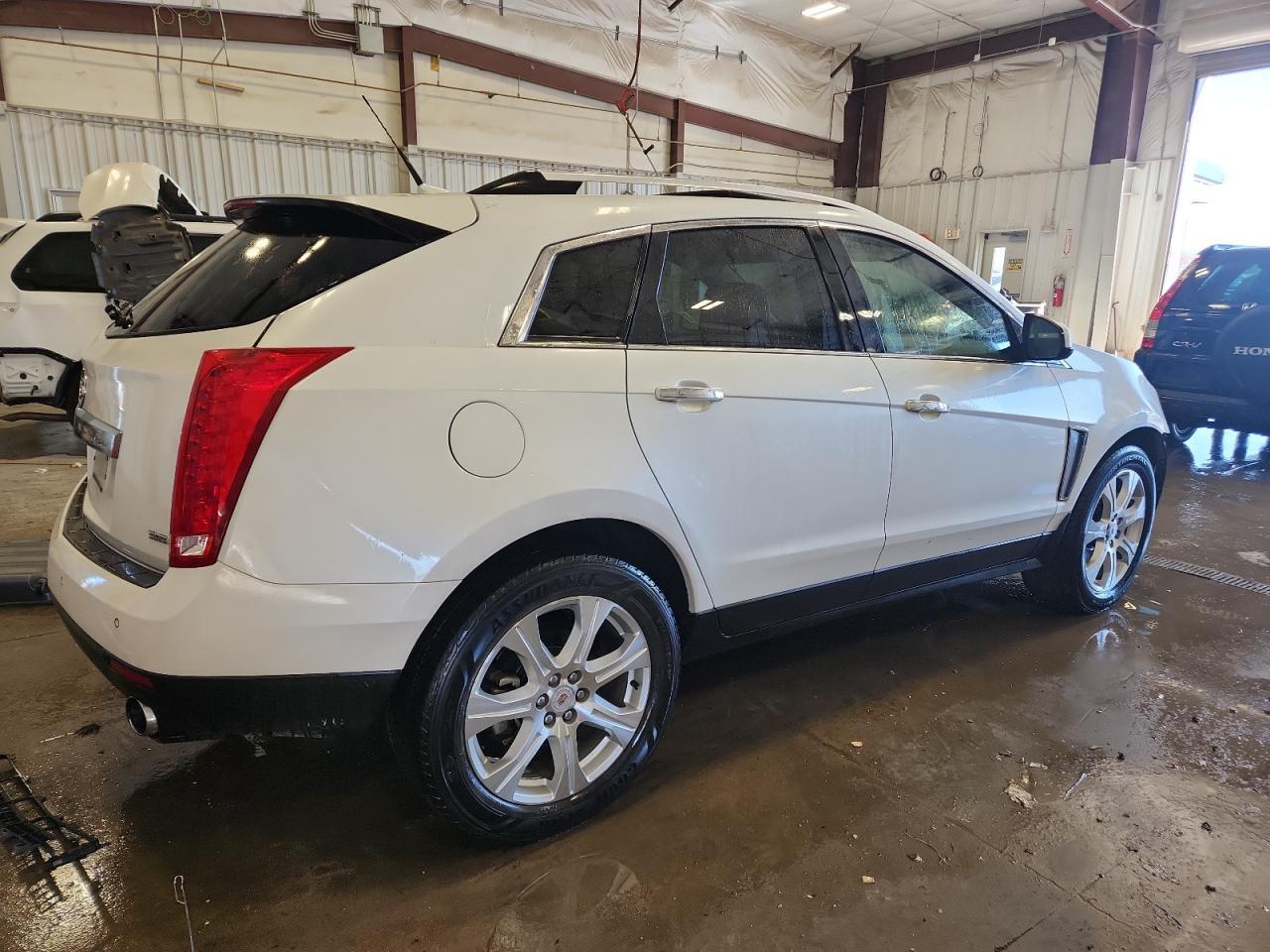 2013 Cadillac Srx - Image 3
