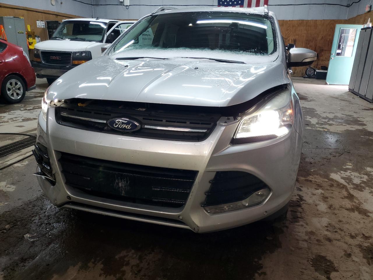 2015 Ford Escape Titanium - Фото 5