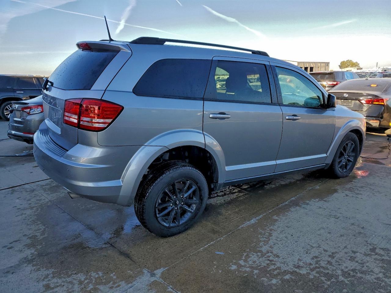 2020 Dodge Journey Se - Image 3