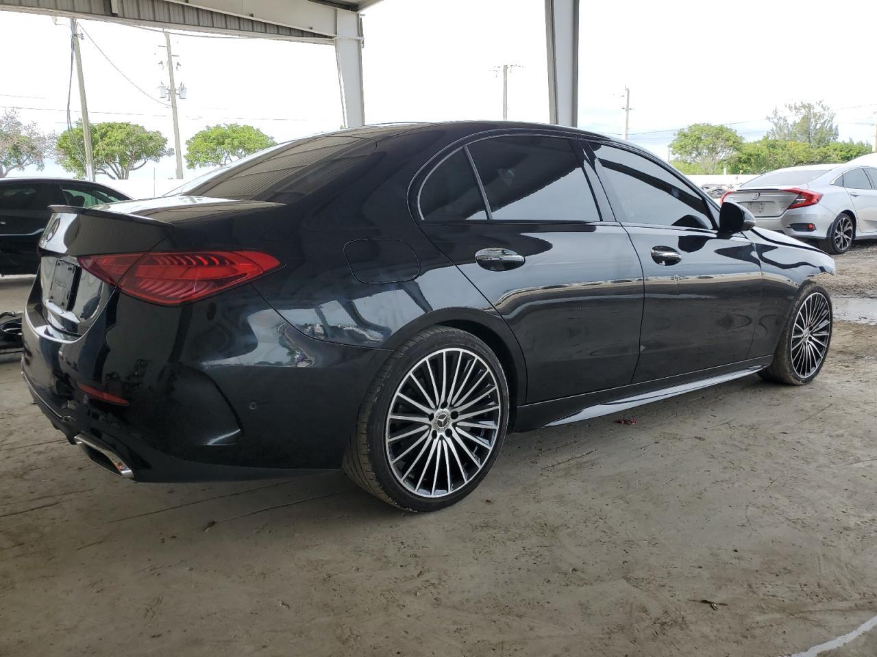 2024 Mercedes-Benz C 300 - Фото 3