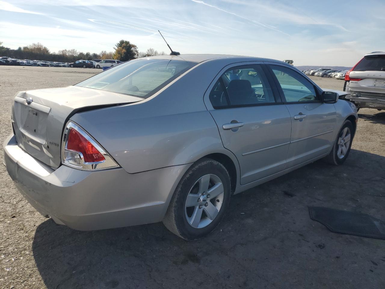 2008 Ford Fusion Se - Фото 3