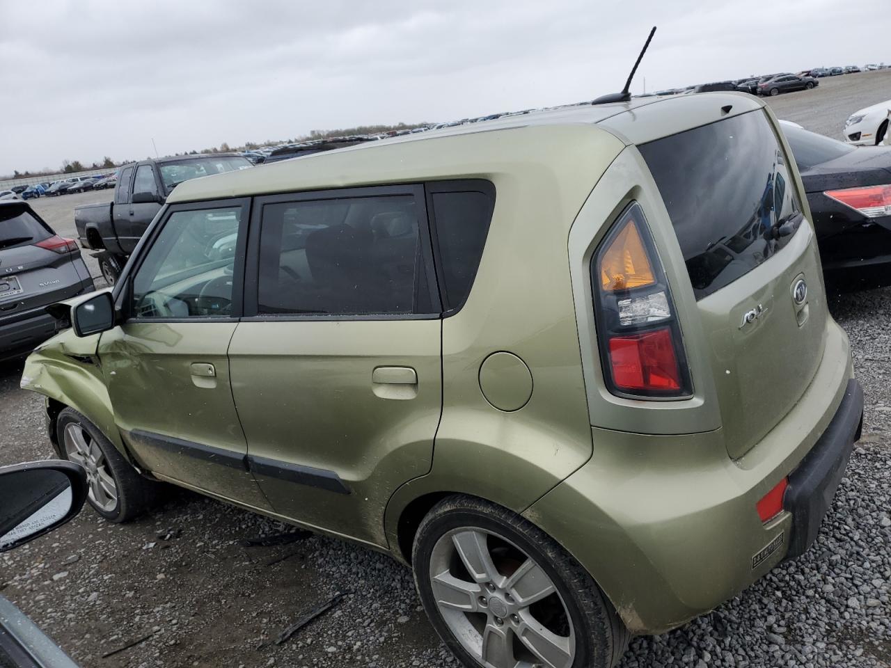 2010 Kia Soul + - Фото 2