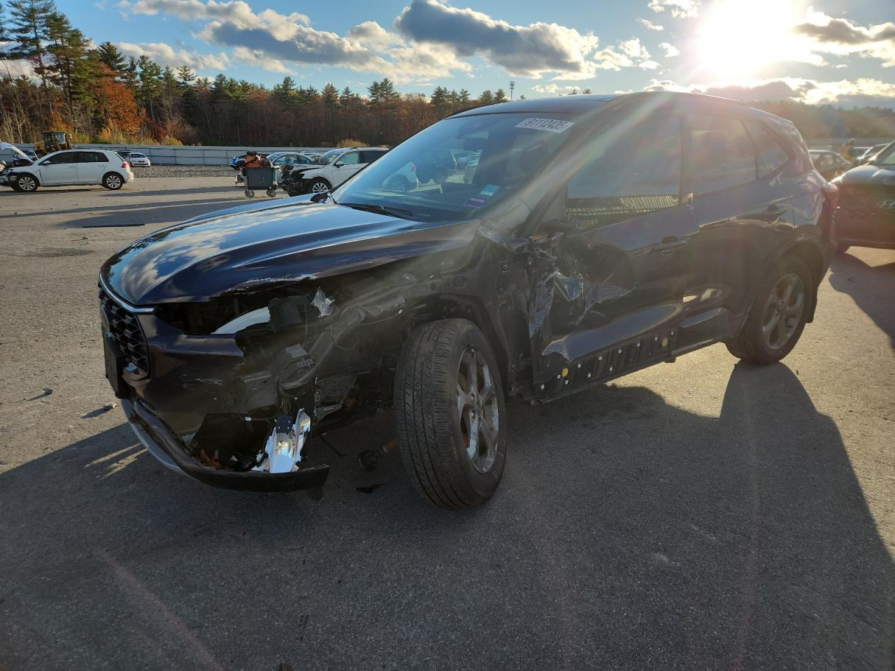 2023 Ford Escape St Line