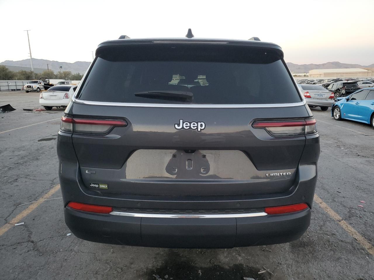 2022 Jeep Grand Cherokee L Limited - Image 6