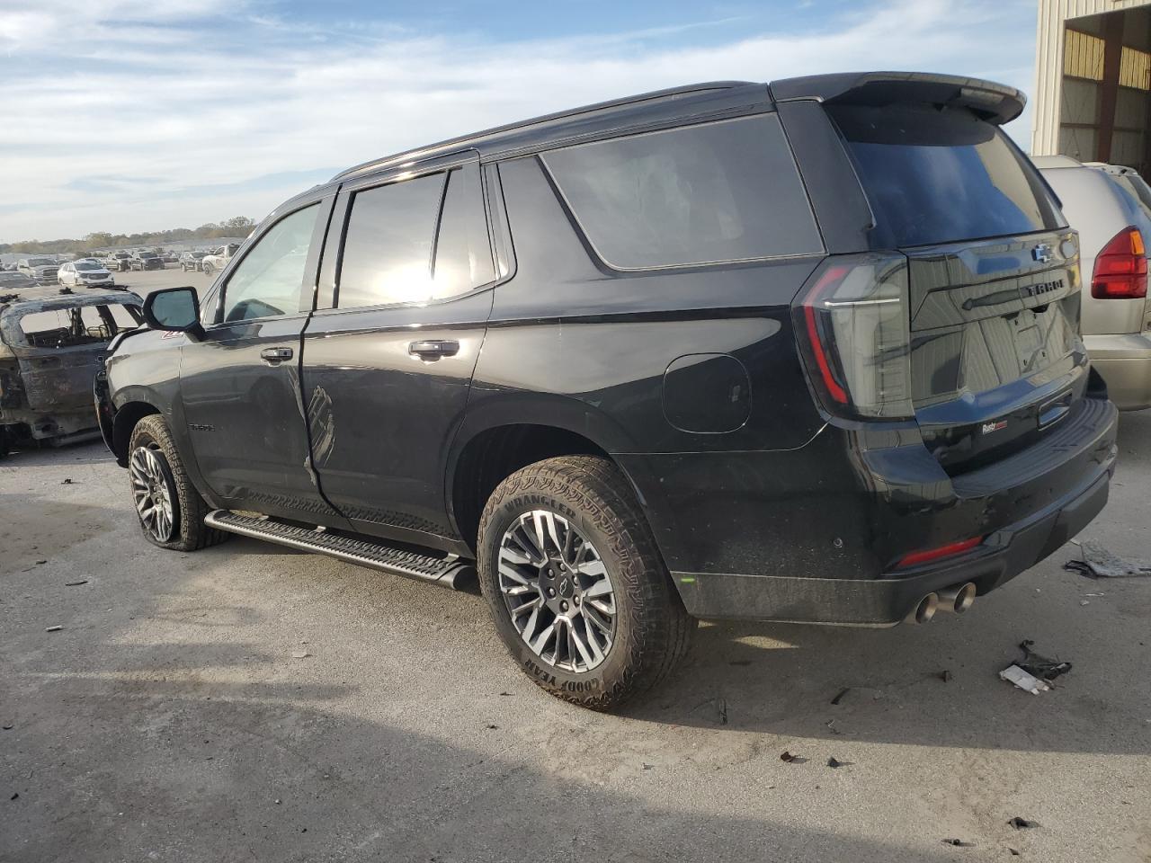 2025 Chevrolet Tahoe K1500 Z71 - Фото 2