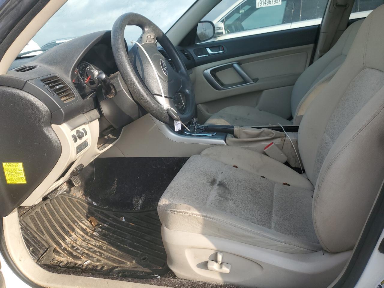 2009 Subaru Outback 2.5I - Image 7