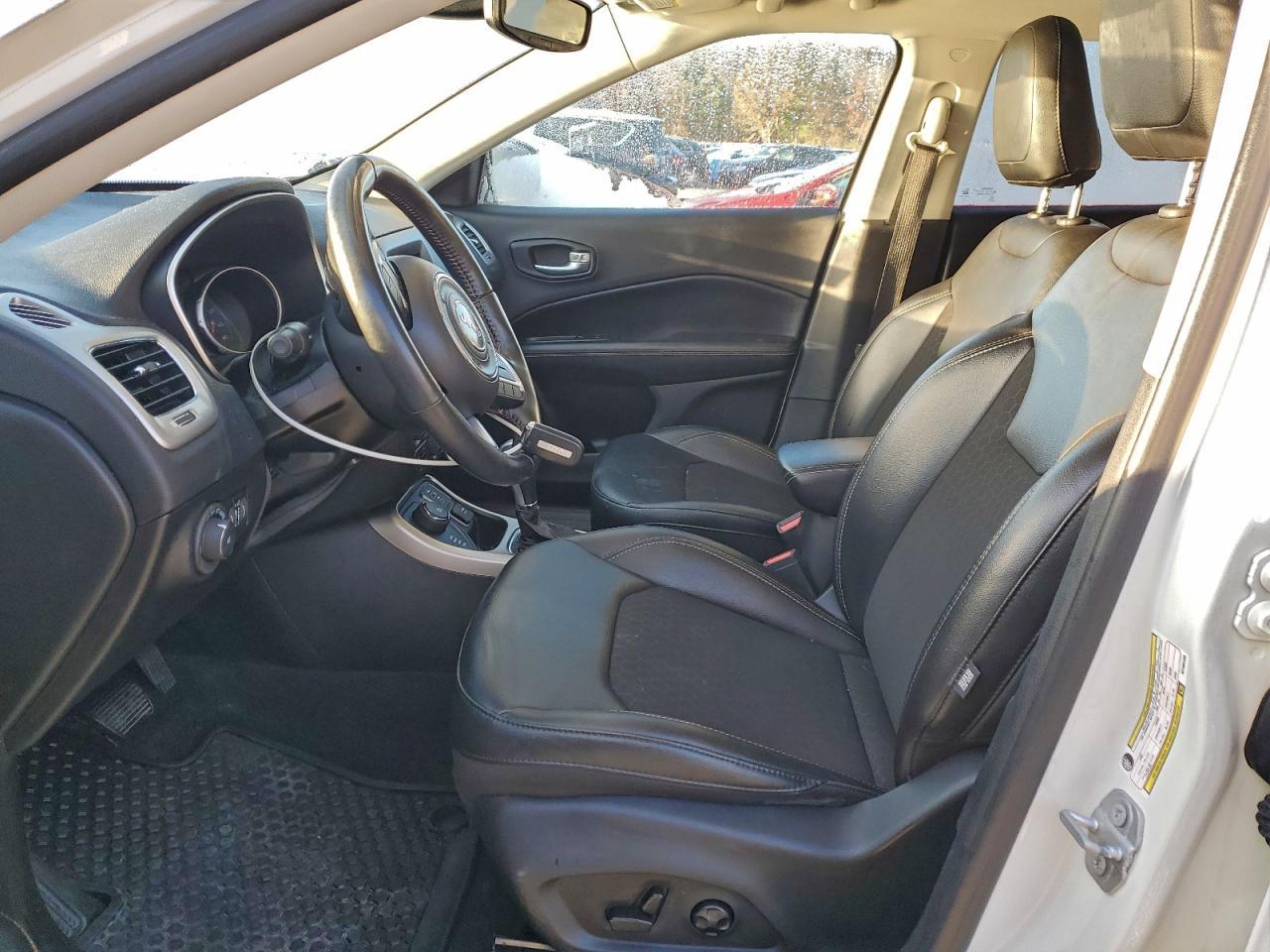 2021 Jeep Compass Latitude - Image 7