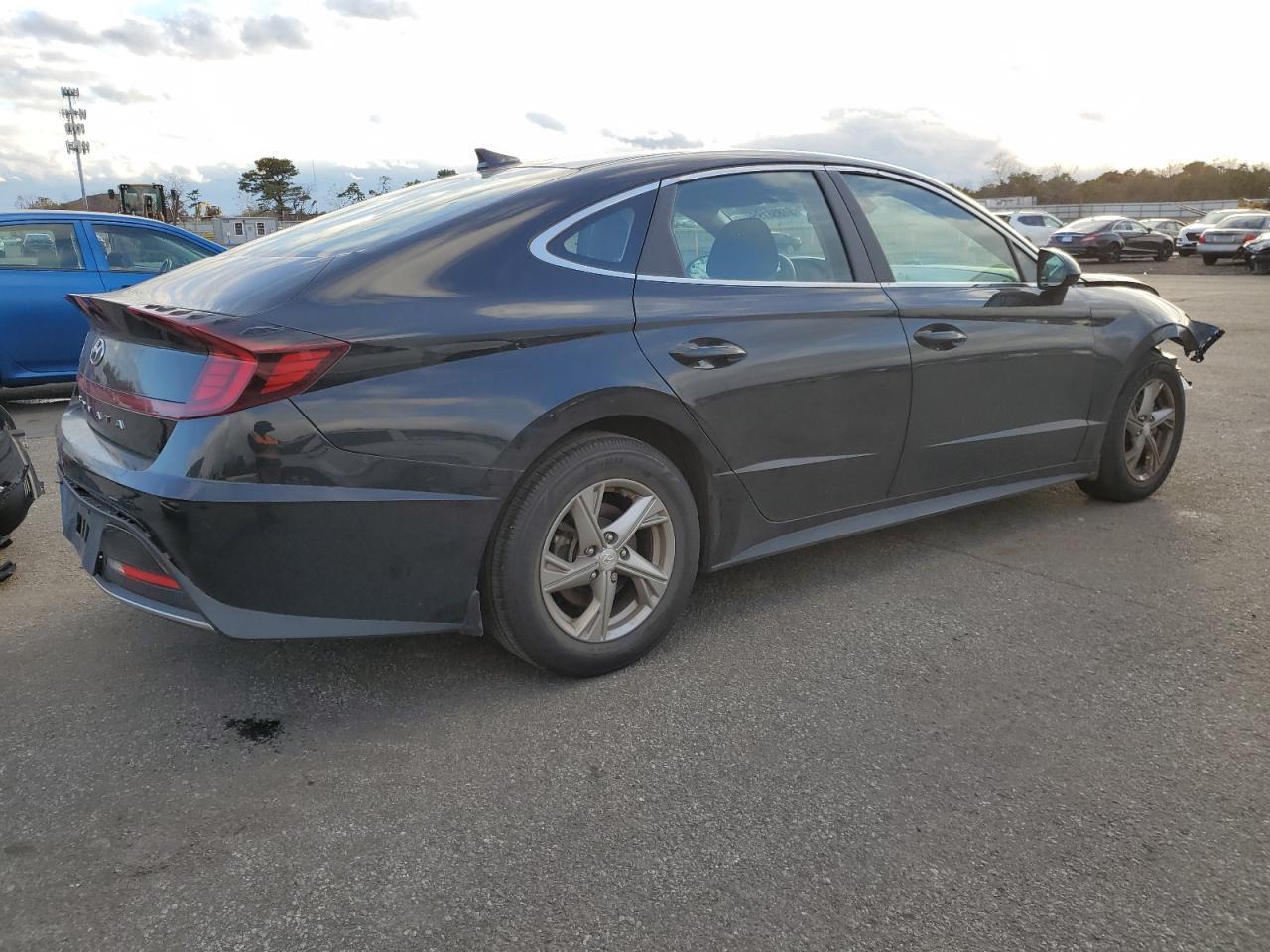 2021 Hyundai Sonata Se - Image 3