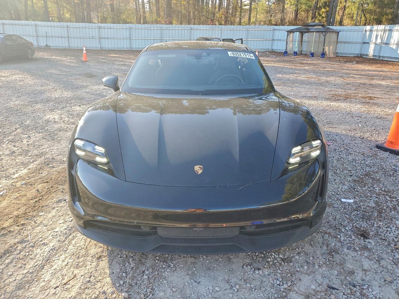 2021 Porsche Taycan - Фото 5
