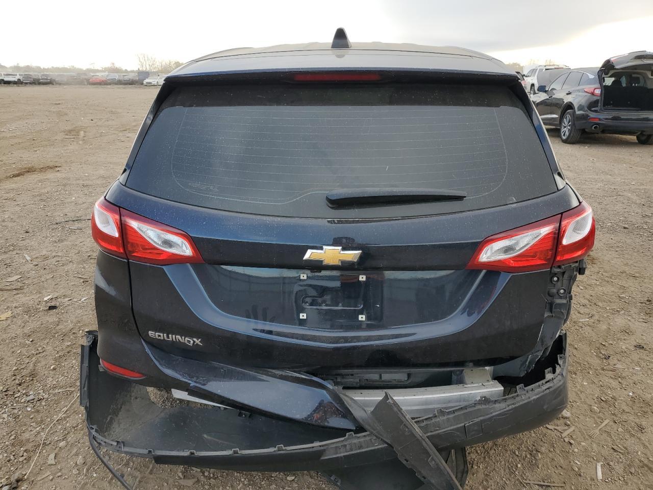 2021 Chevrolet Equinox Ls - Фото 6