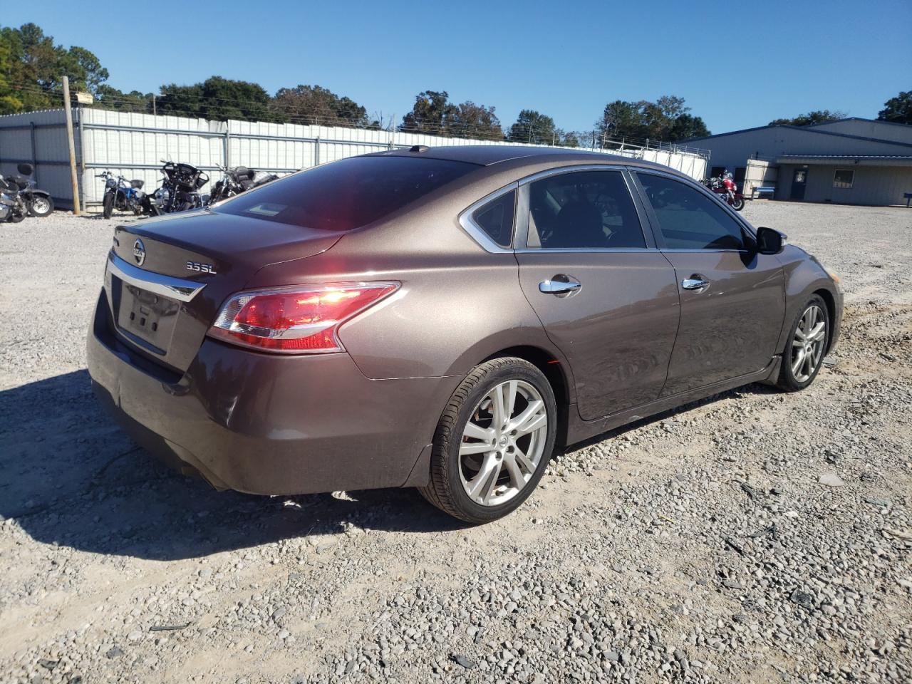 2015 Nissan Altima 3.5S - Фото 3