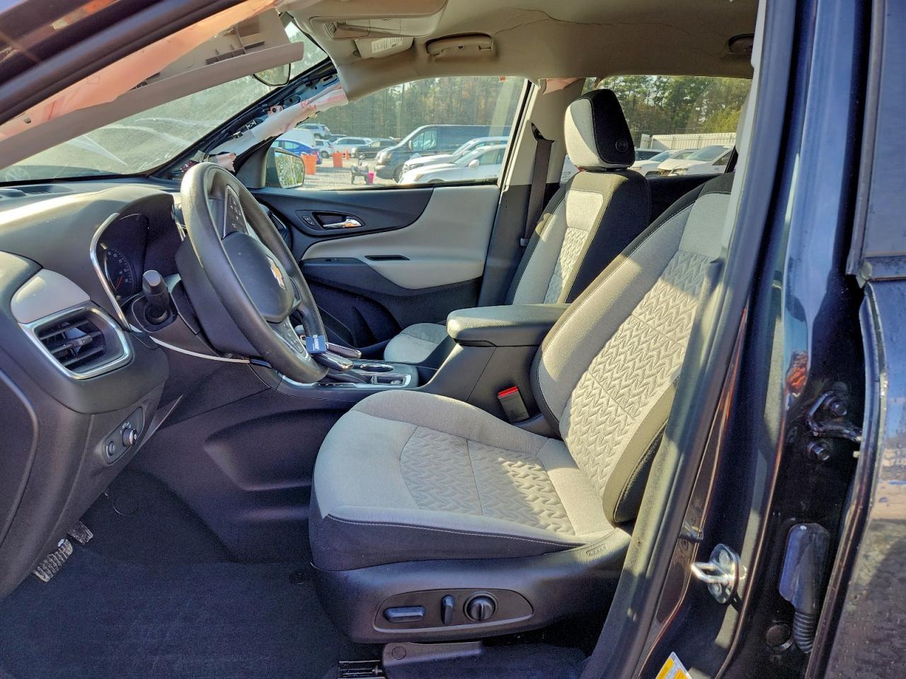 2022 Chevrolet Equinox Ls - Фото 7