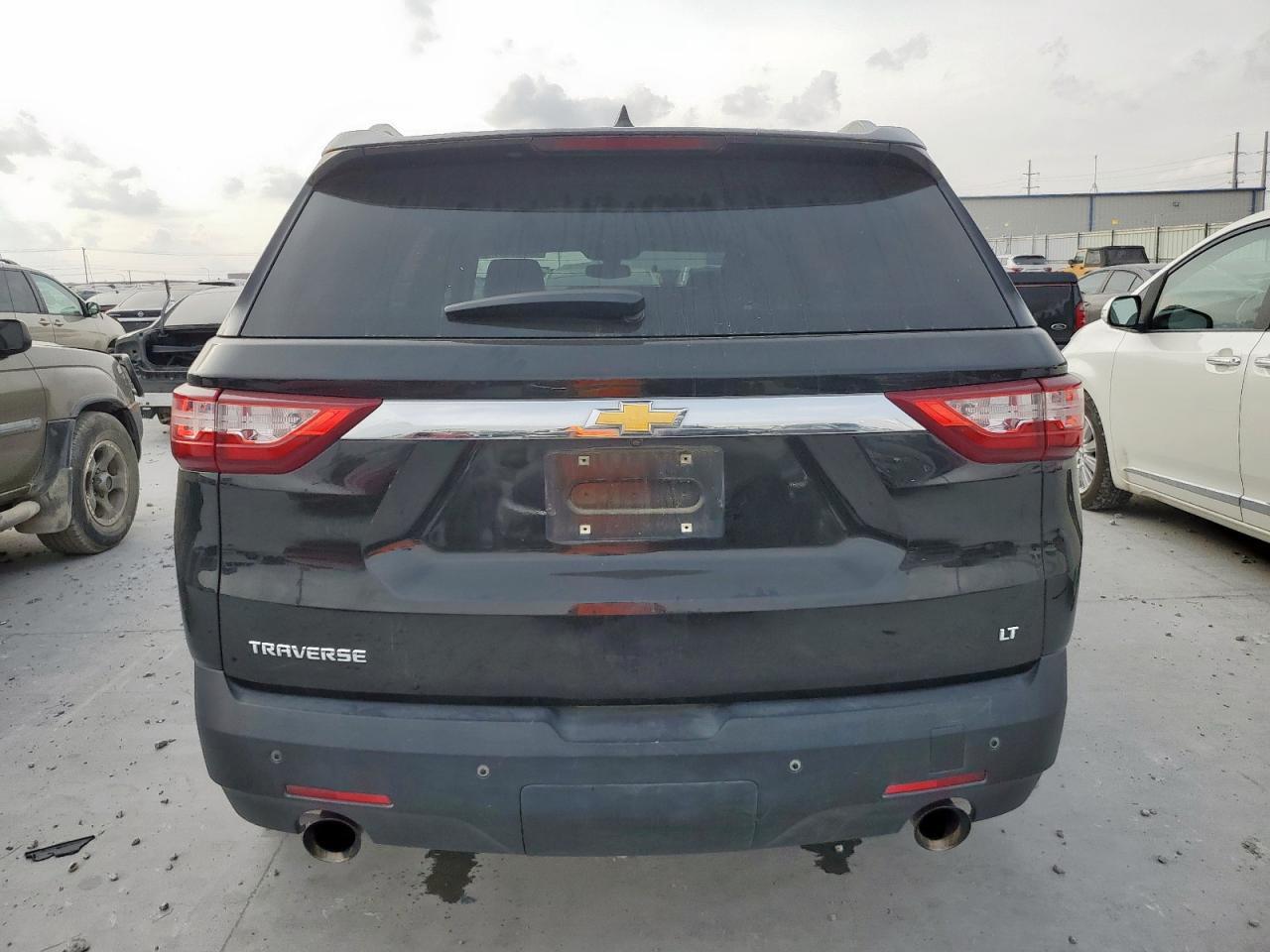 2018 Chevrolet Traverse Lt - Image 6