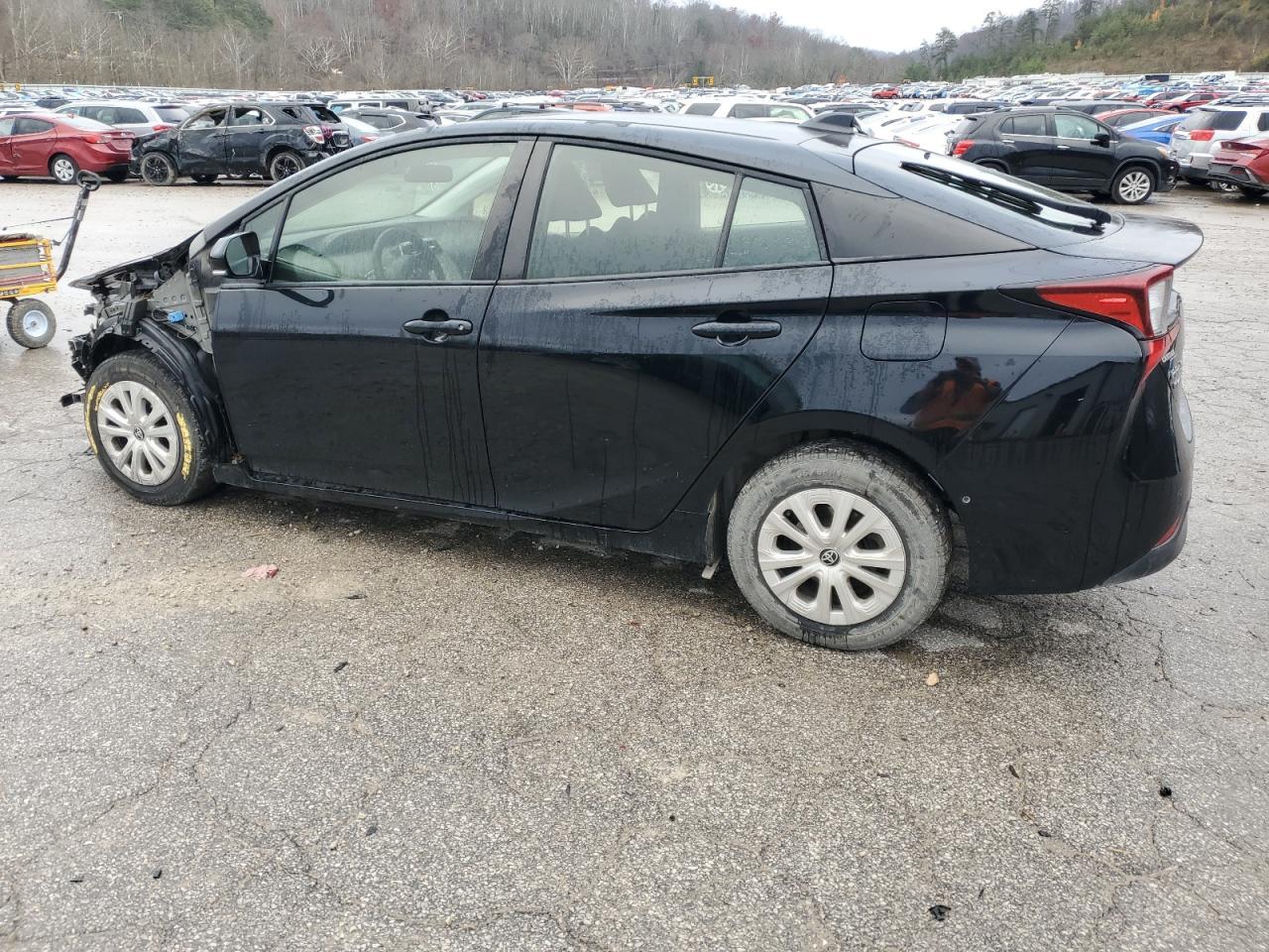 2020 Toyota Prius Le - Image 2