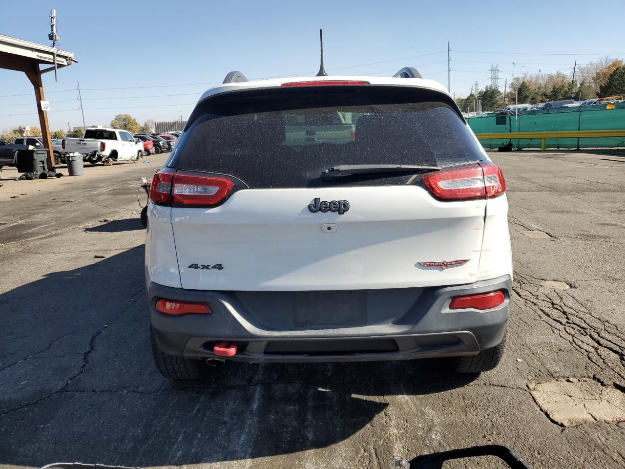 2015 Jeep Cherokee Trailhawk - Фото 6