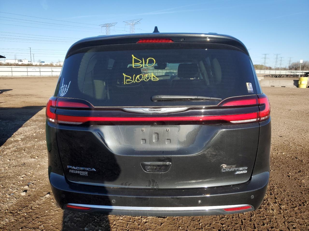 2023 Chrysler Pacifica Limited - Image 6