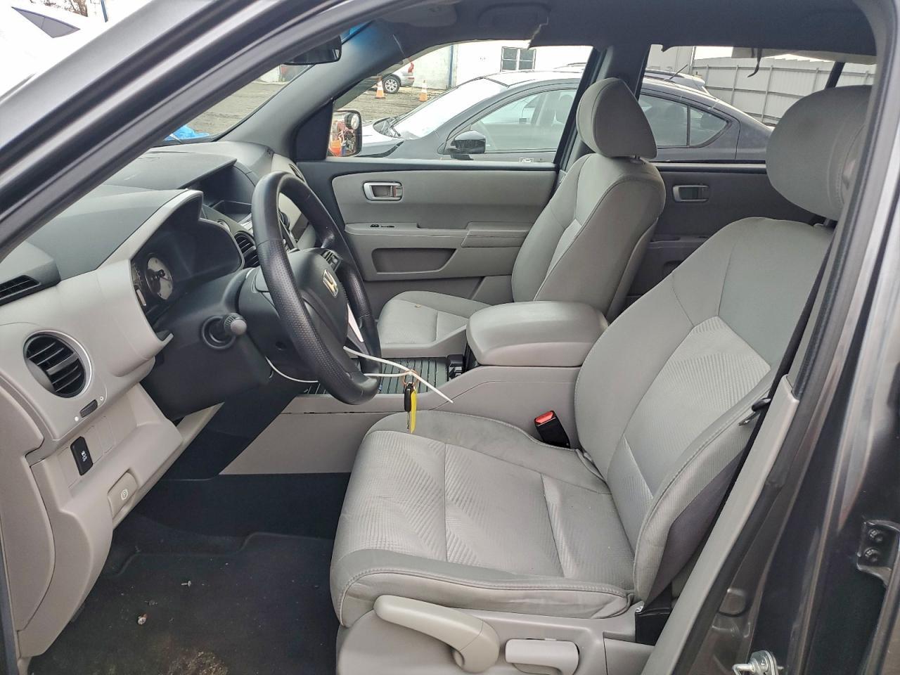 2012 Honda Pilot Lx - Image 7