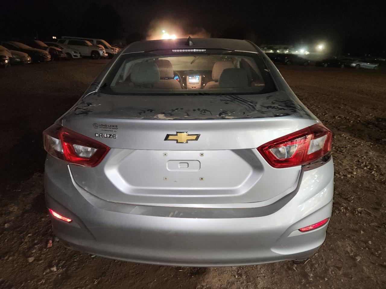 2017 Chevrolet Cruze Ls - Image 6