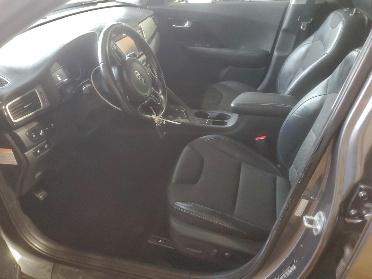 2017 Kia Niro Ex - Фото 7