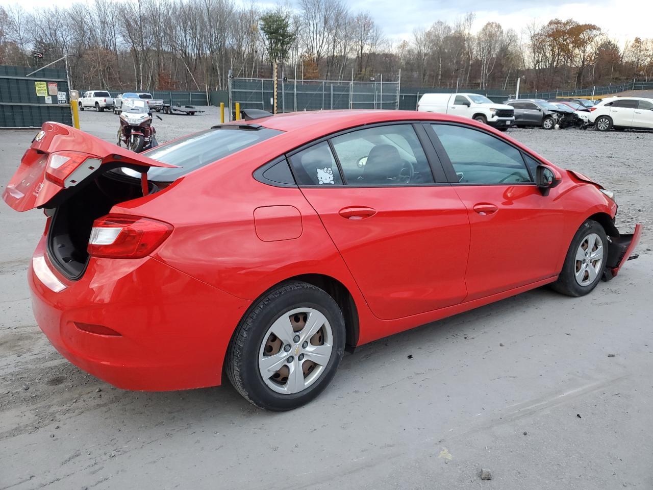 2017 Chevrolet Cruze Ls - Фото 3