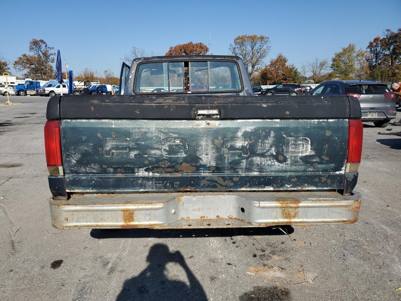 1987 Ford F150 - Image 6