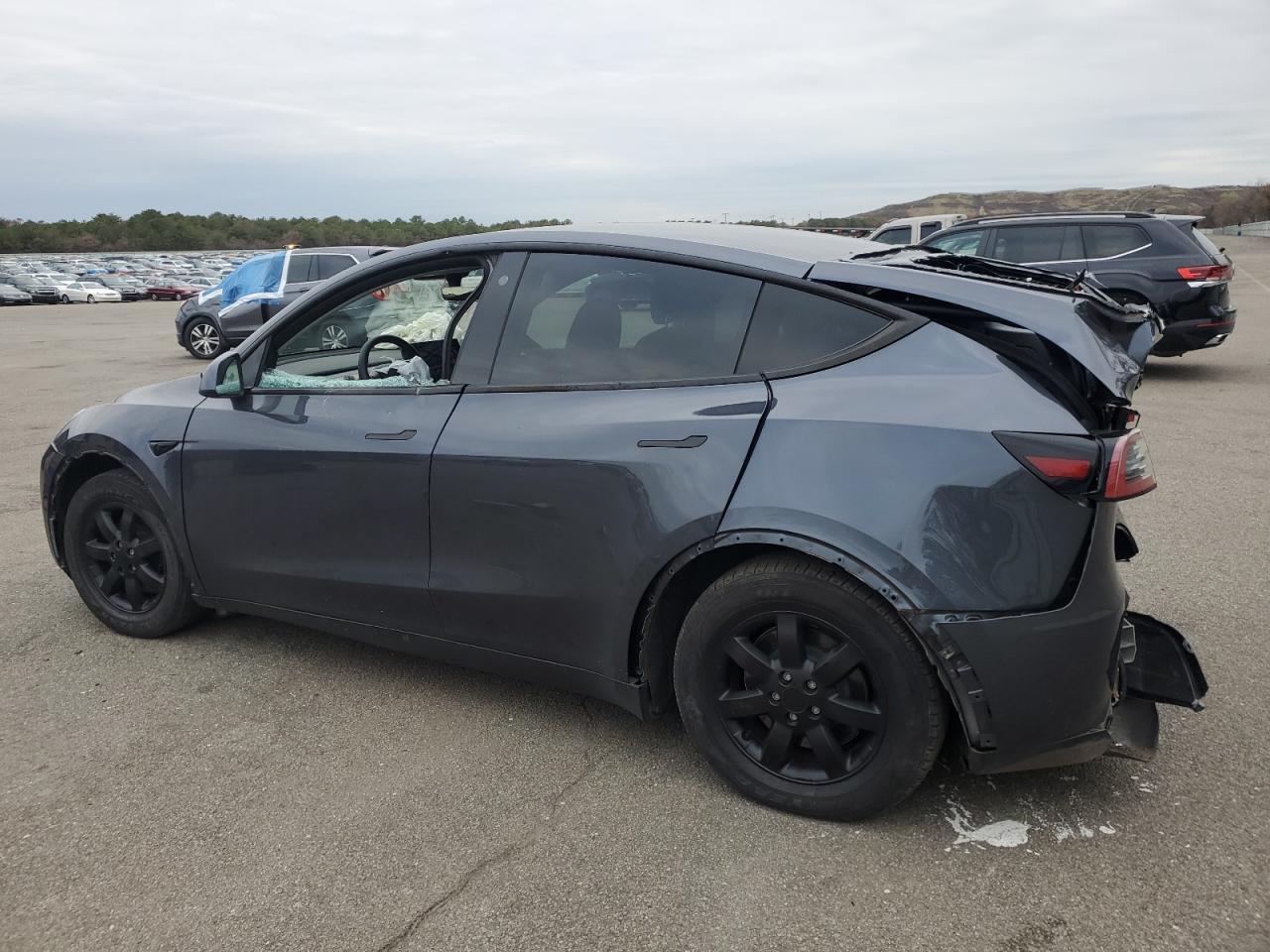 2022 Tesla Model Y - Image 2