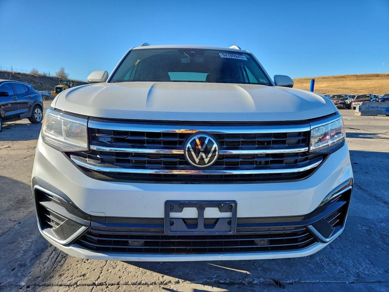 2022 Volkswagen Atlas Sel R-Line - Image 5