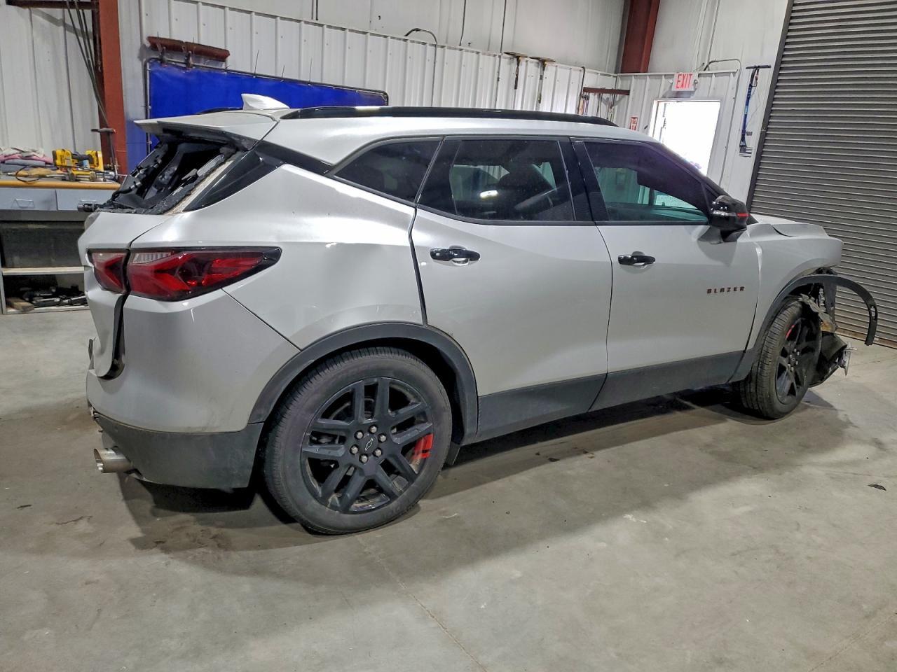 2021 Chevrolet Blazer 2Lt - Image 3