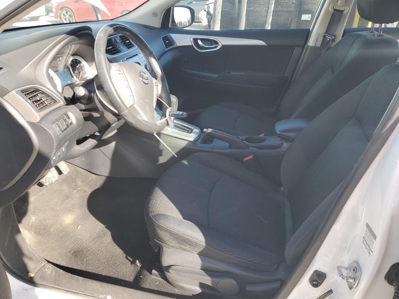 2014 Nissan Sentra S - Фото 7