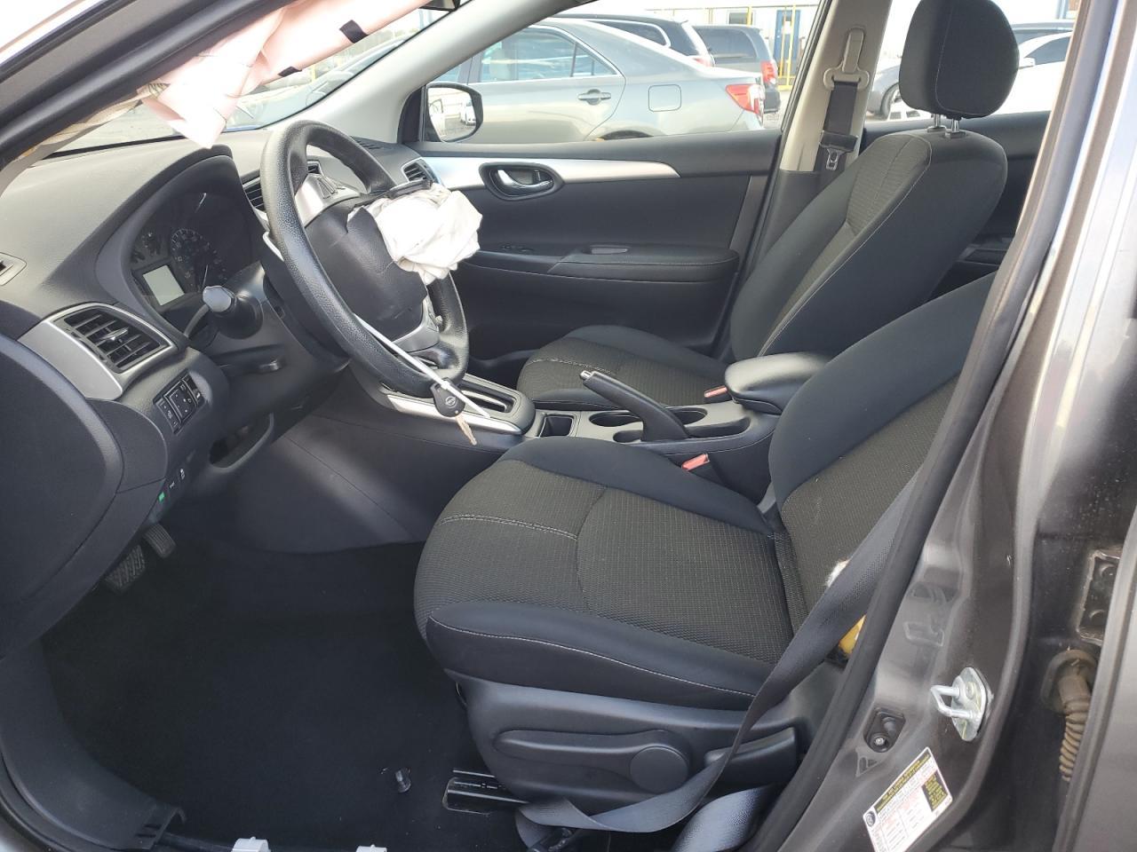2016 Nissan Sentra S - Image 7