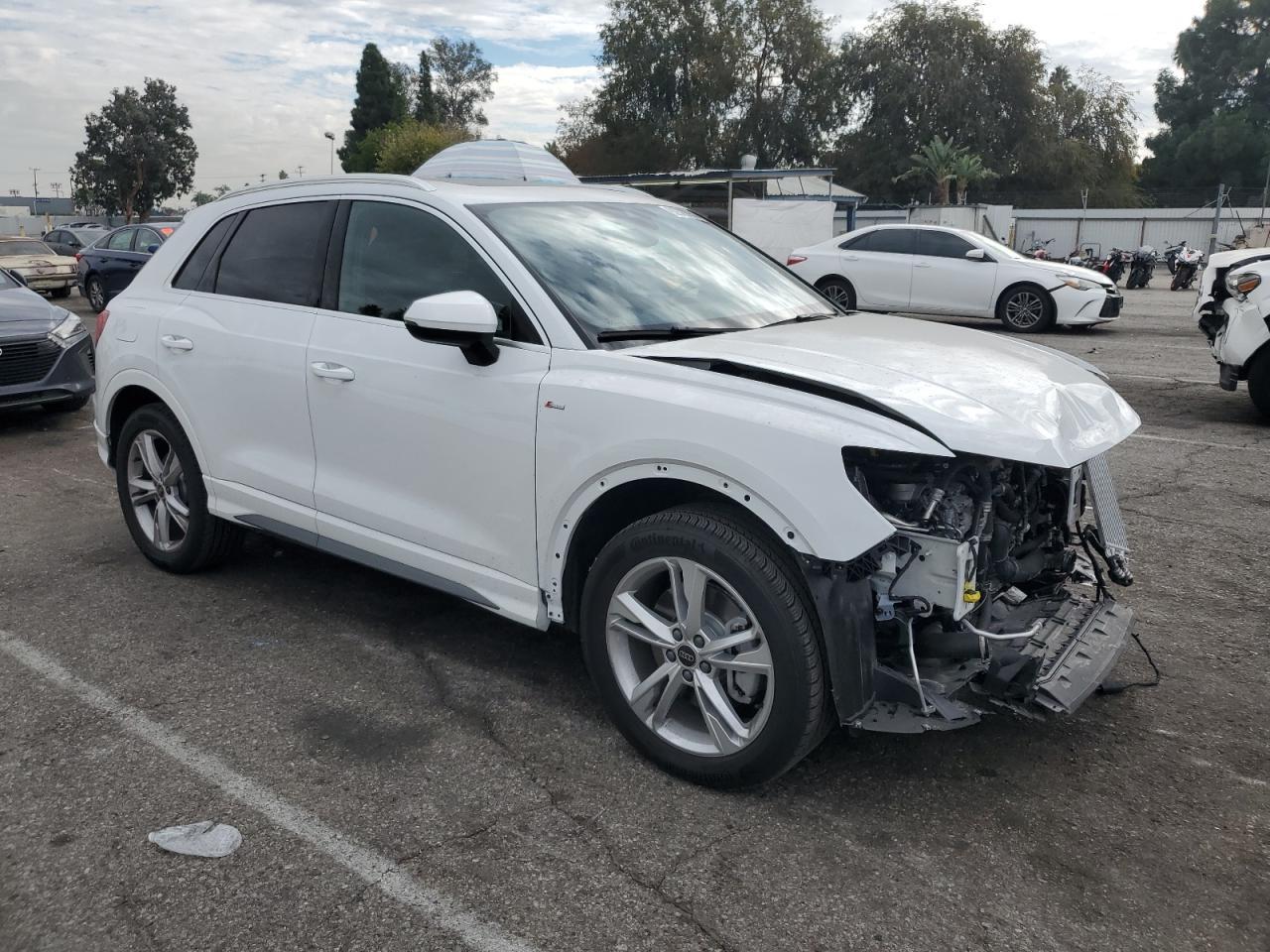 2024 Audi Q3 Premium S Line 45 - Фото 4