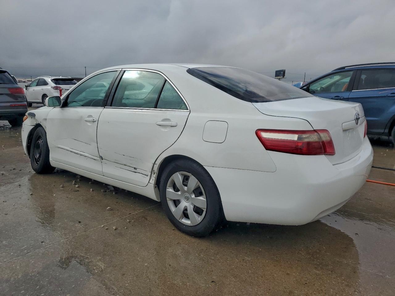 2009 Toyota Camry Base - Image 2