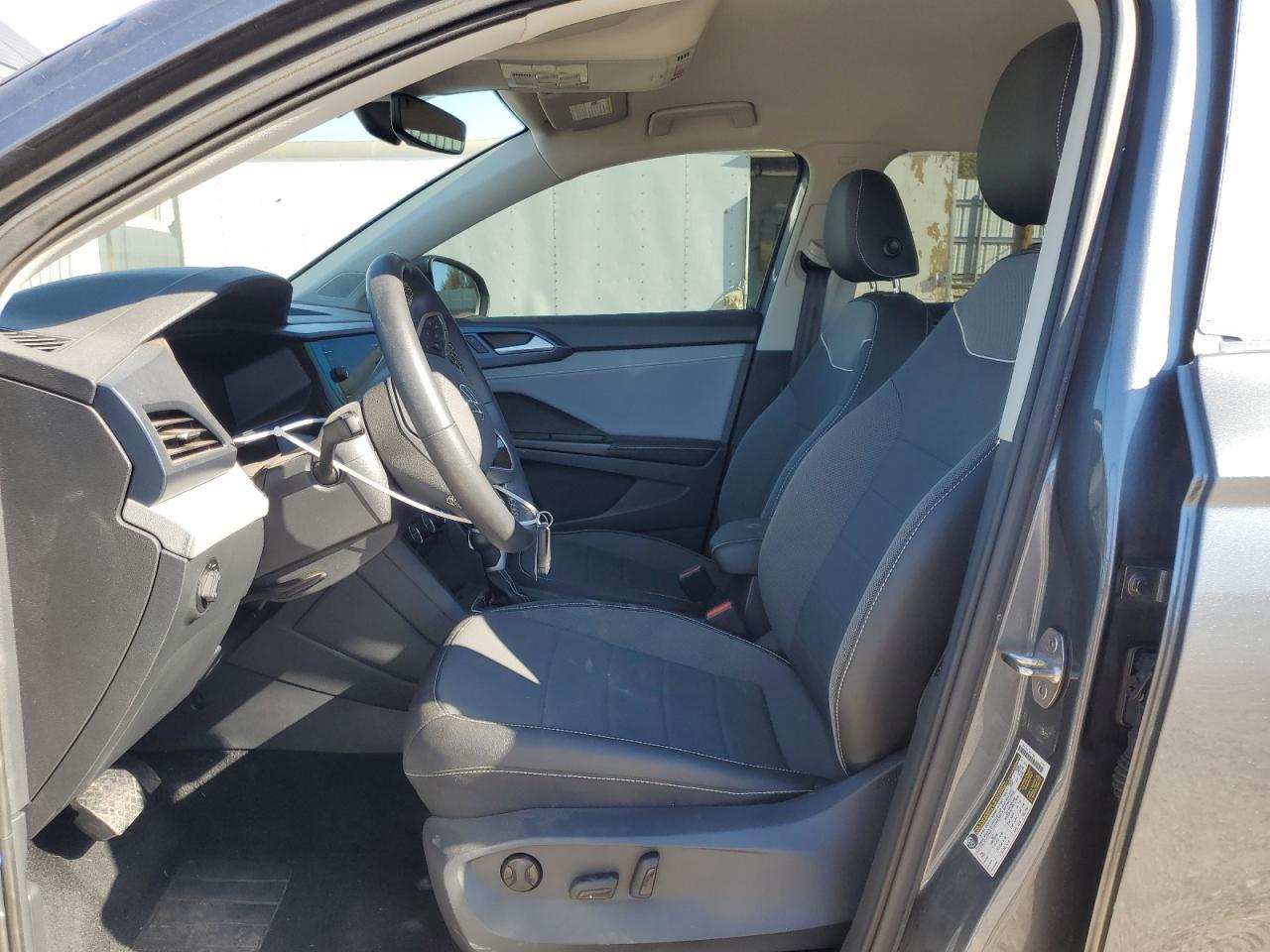 2024 Volkswagen Taos Se - Image 7