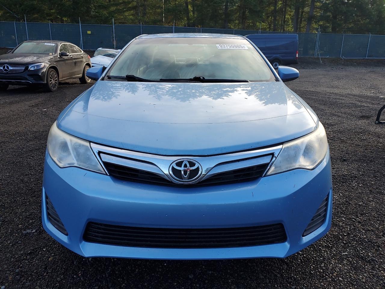 2012 Toyota Camry Base - Фото 5