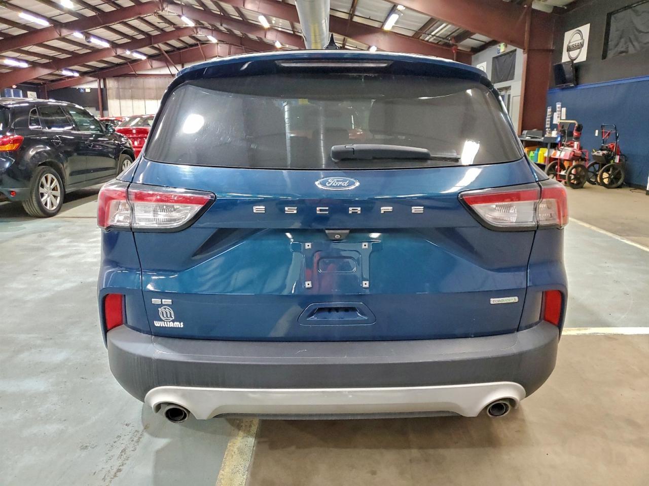 2020 Ford Escape Se - Фото 6